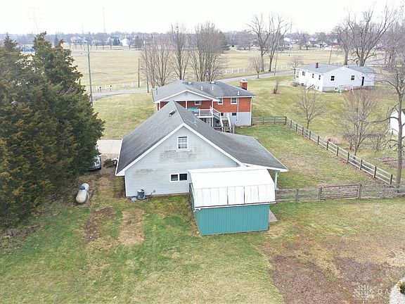2nd image of 3963 N 1st St