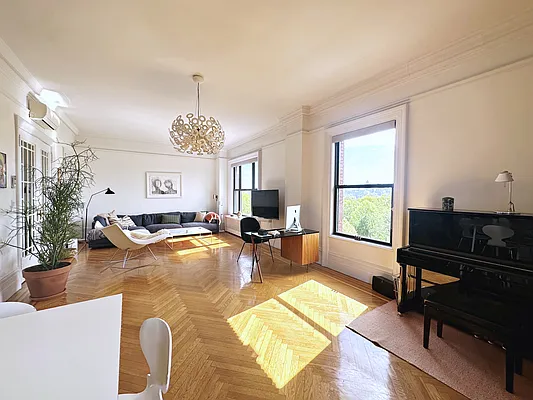 Rented by Rachel Realty | media 20