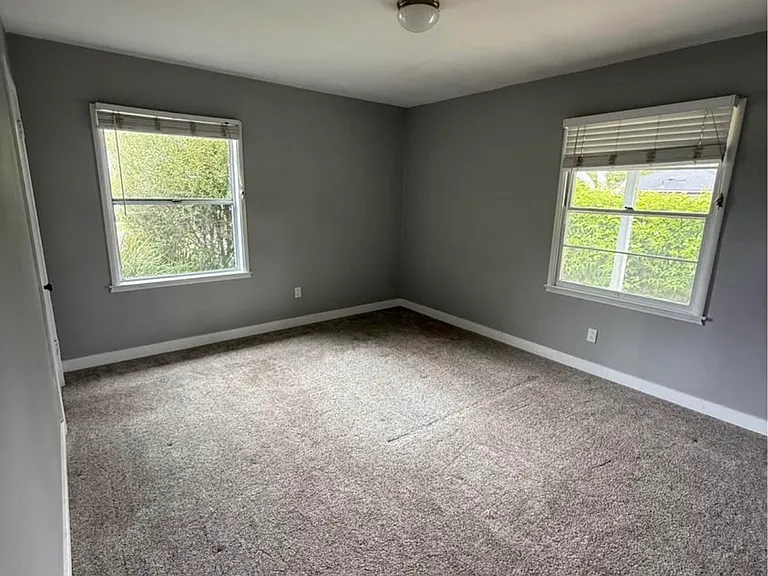 211 N Tassajara Dr — Photo 8