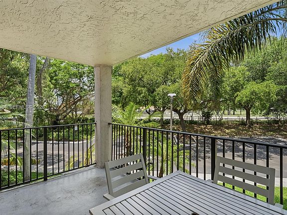 4th image of 10131 W Sunrise Blvd APT 204