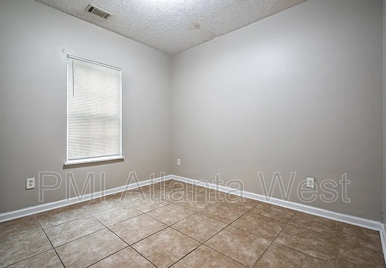 10266 Stone St NW #B — Photo 9