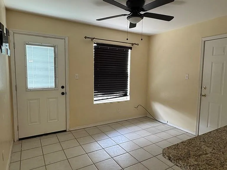 2834 Boardwalk — Photo 13