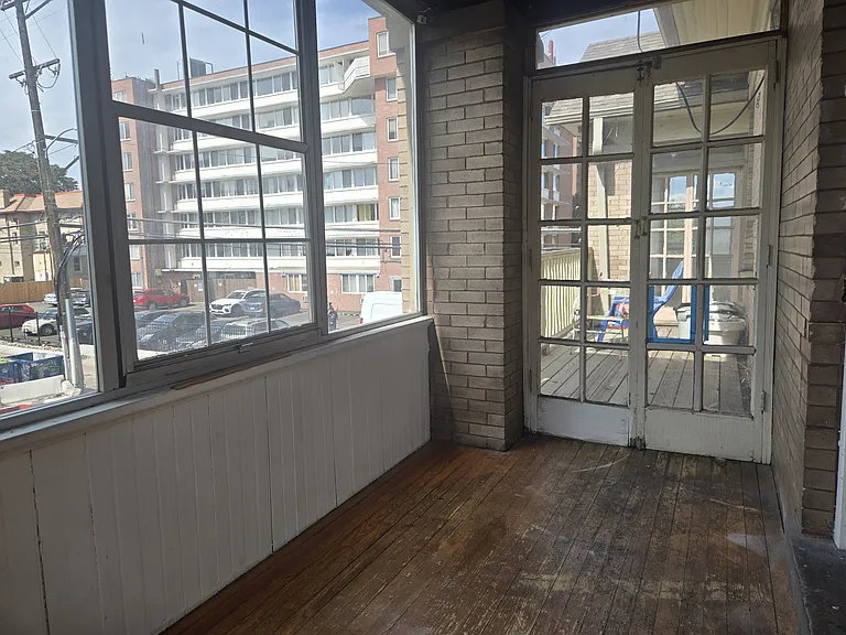 325 E 12th Ave #2 — Photo 5