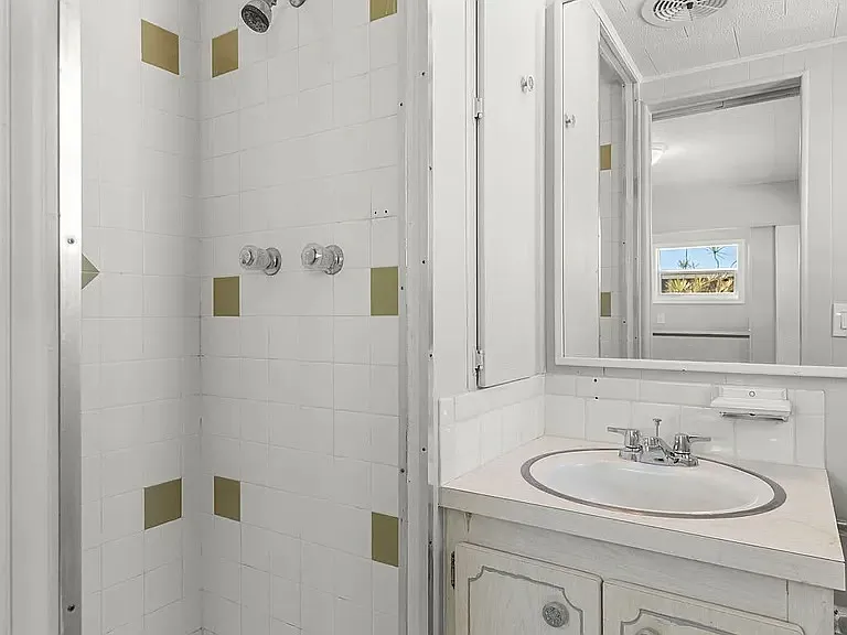 2505 E Bay Dr #88 — Photo 9