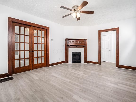 4th image of 1250 Hildreth Ave
