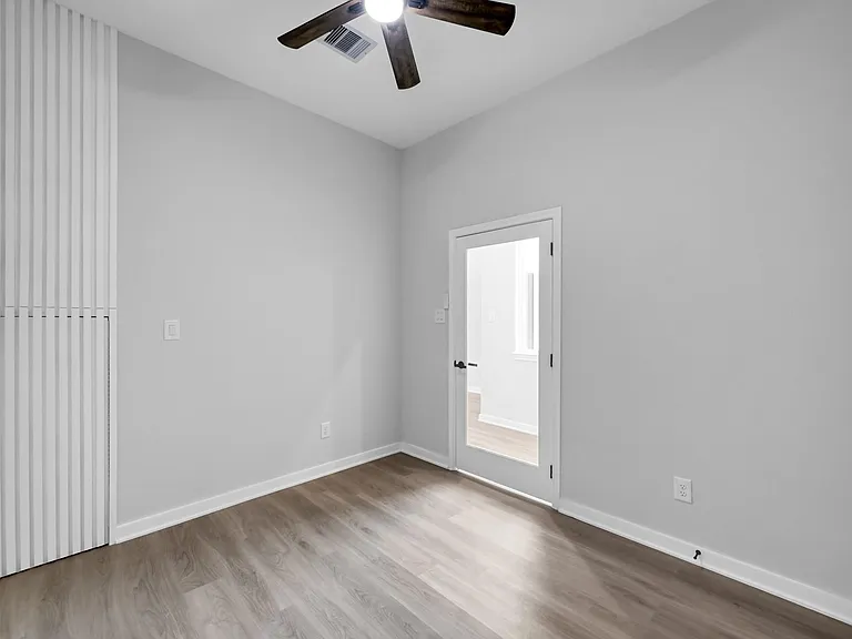 14833 Spica Ct — Photo 12
