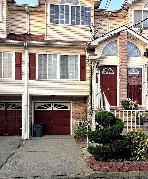 1st image of 61 Arden Ave