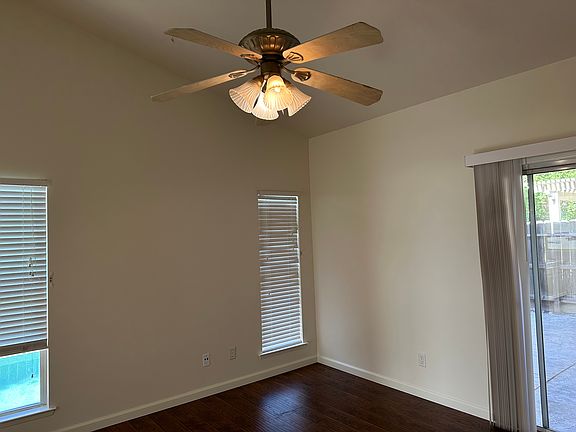 2nd image of 2814 E Shea Dr