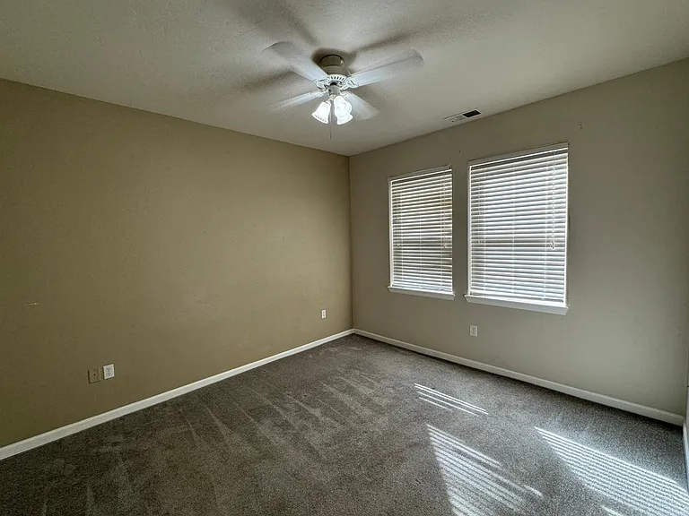 2701 Midland Ave #214 — Photo 10