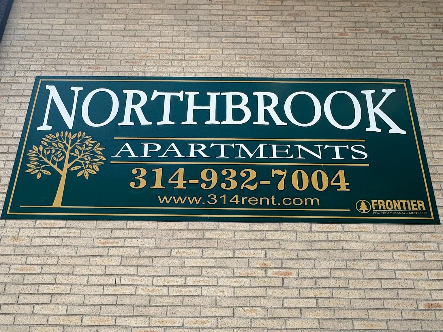 Northbrook Apartments — Photo 1