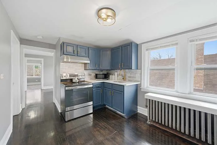 1322 Scoville Ave #2 — Photo 1
