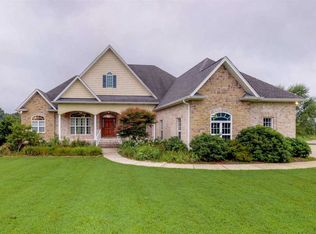 490 Gregory Rd, Westmoreland, TN 37186