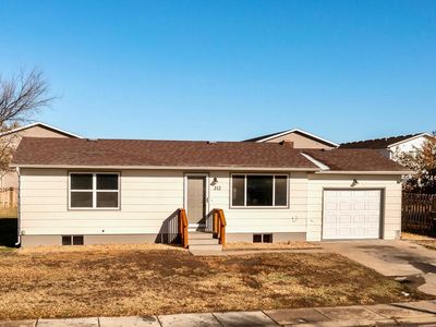 312 Ruby St, Dickinson, ND, 58601