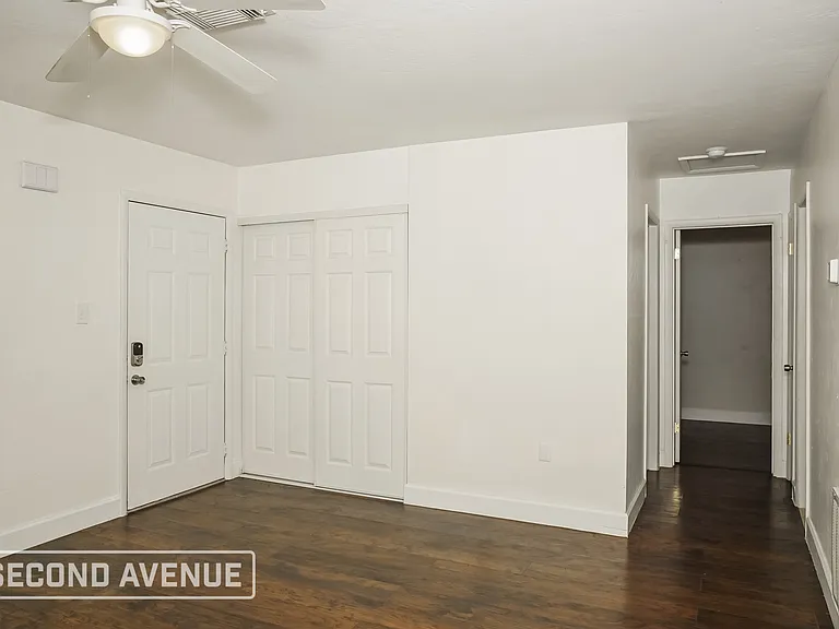 8617 Shumock Ave — Photo 5