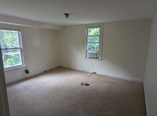 29 Colchester Ct, Colchester, VT 05401