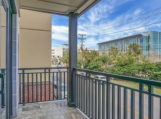 33 Calhoun St APT 216, Charleston, SC 29401