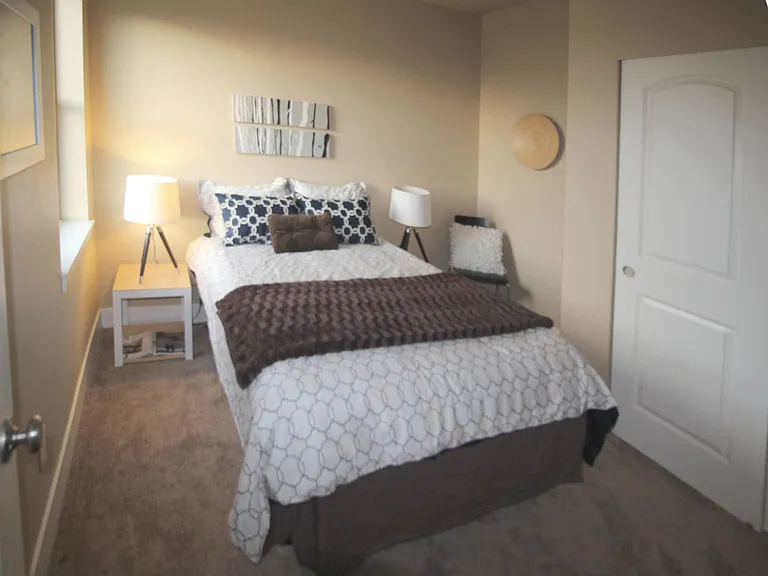 South Lane Apartments — Photo 38