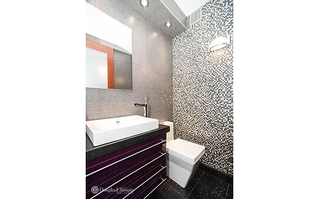 Rented by Douglas Elliman | media 18