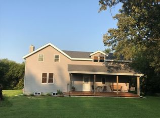 3797 N Farwell Bridge Rd, Rock City, IL 61070