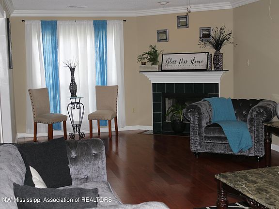 4th image of 7206 Hunters Horn Dr