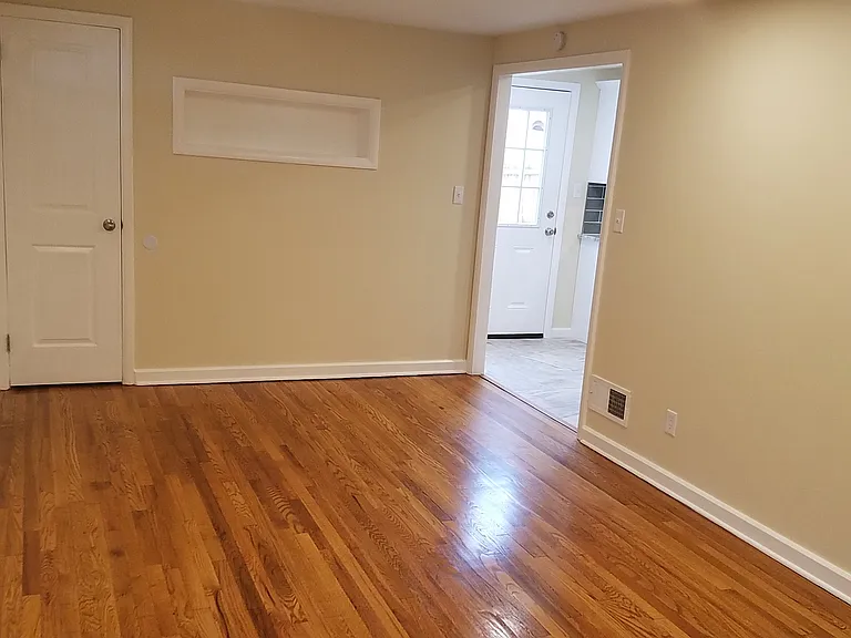 405 Hillside Ave — Photo 9