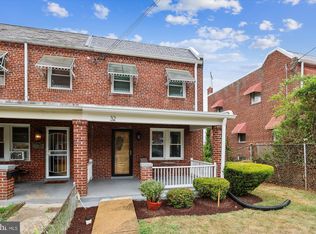 32 Burns St NE, Washington, DC 20019