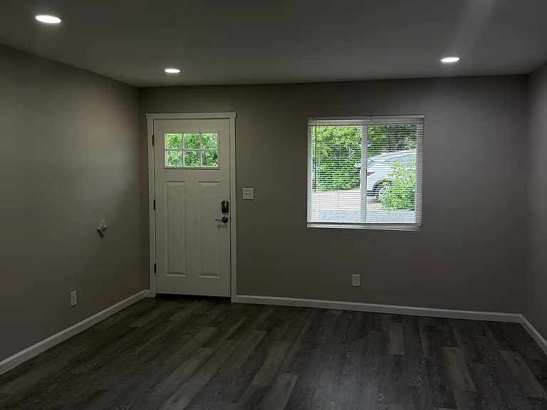 534 Prospect St #2 — Photo 8