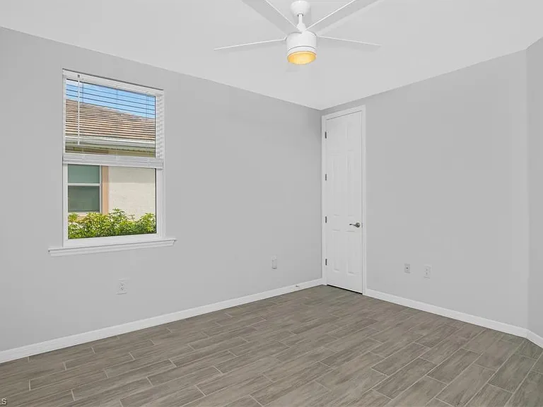 14559 Edgewater Cir — Photo 14