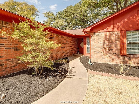 2nd image of 3105 Forestwood Dr