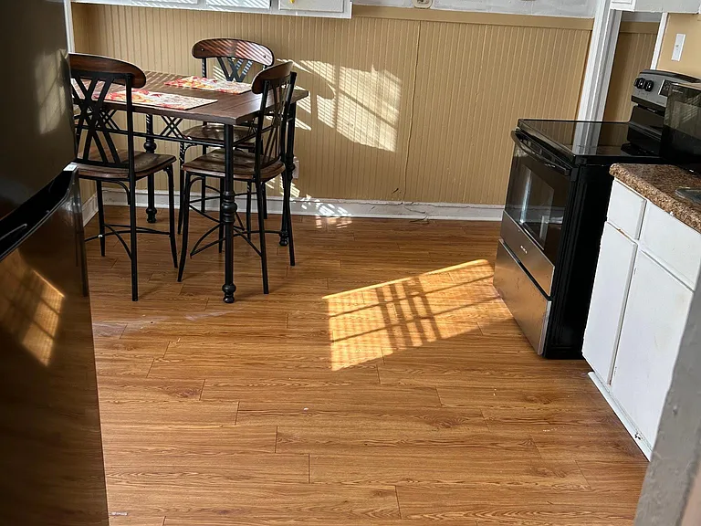4356 Marion Ave — Photo 3