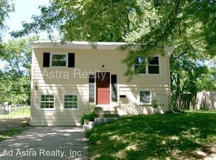 1404 N Osage Trl, Independence, MO 64058