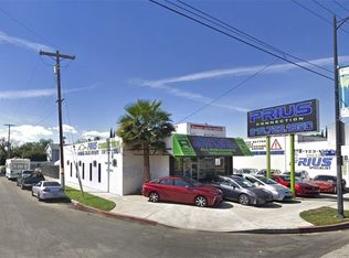 18738 Sherman Way, Reseda, CA 91335