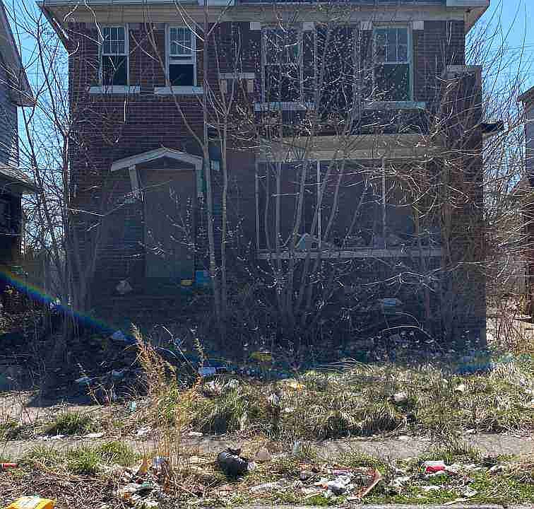 2461 Highland