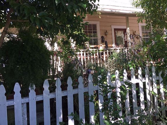 2nd image of 102 Mulberry Drive