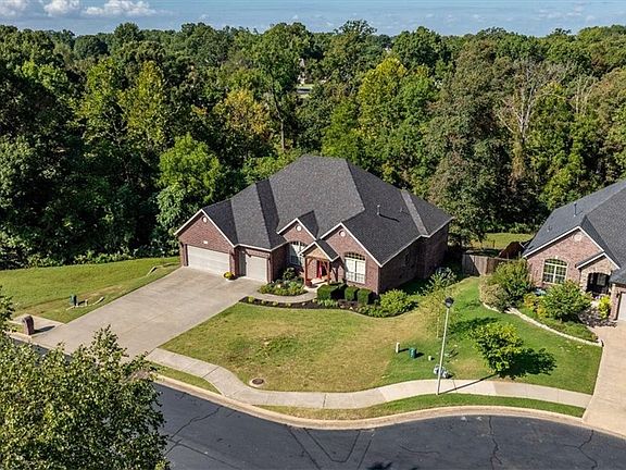 2nd image of 502 SW Sims Dr