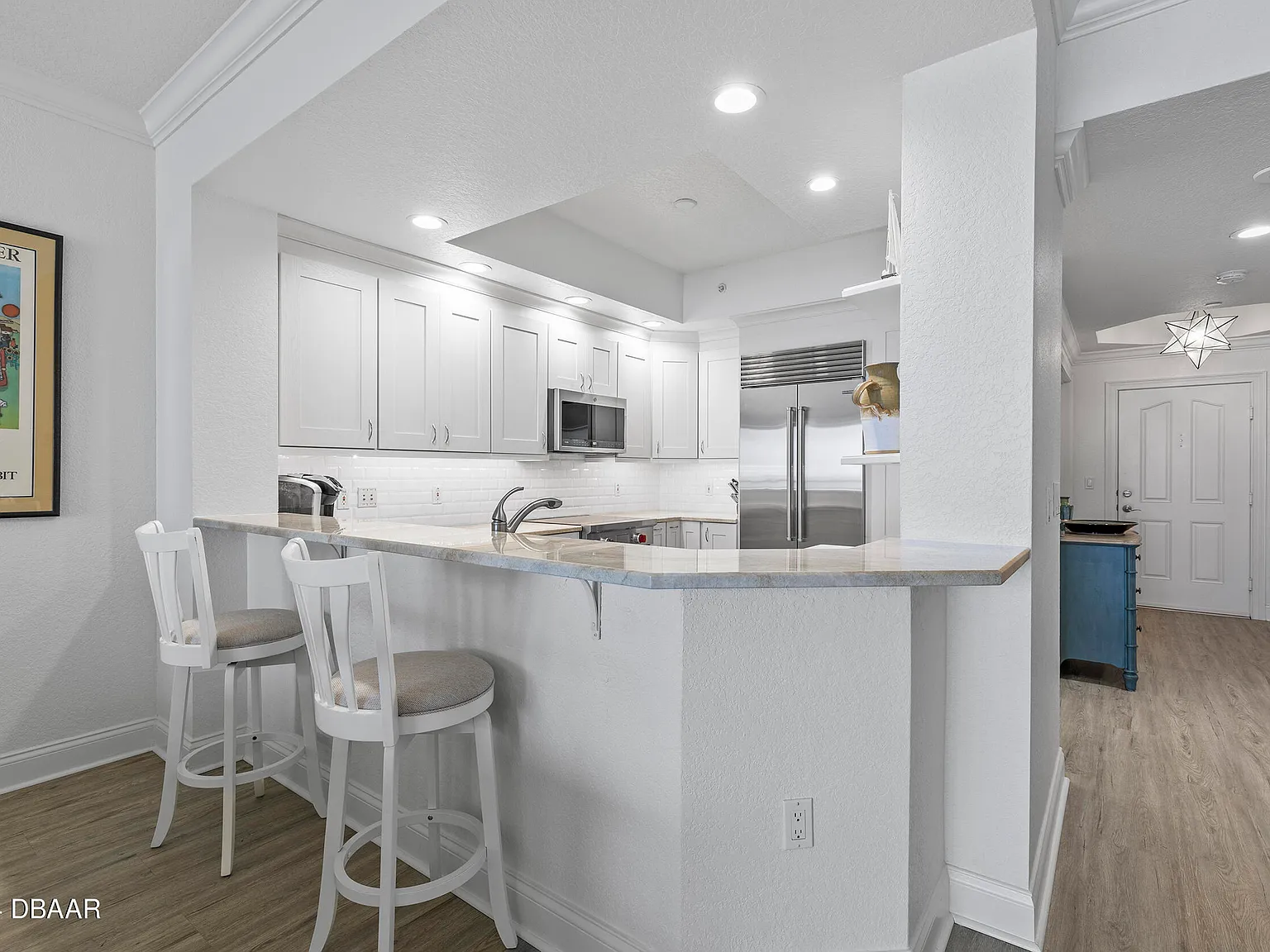 3 bed, 2.0 bath, 1750 sqft, $5,500 — Photo 4