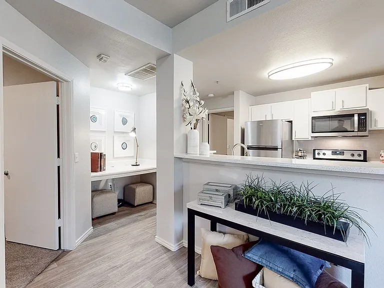 Sereno Park Apartments — Photo 65