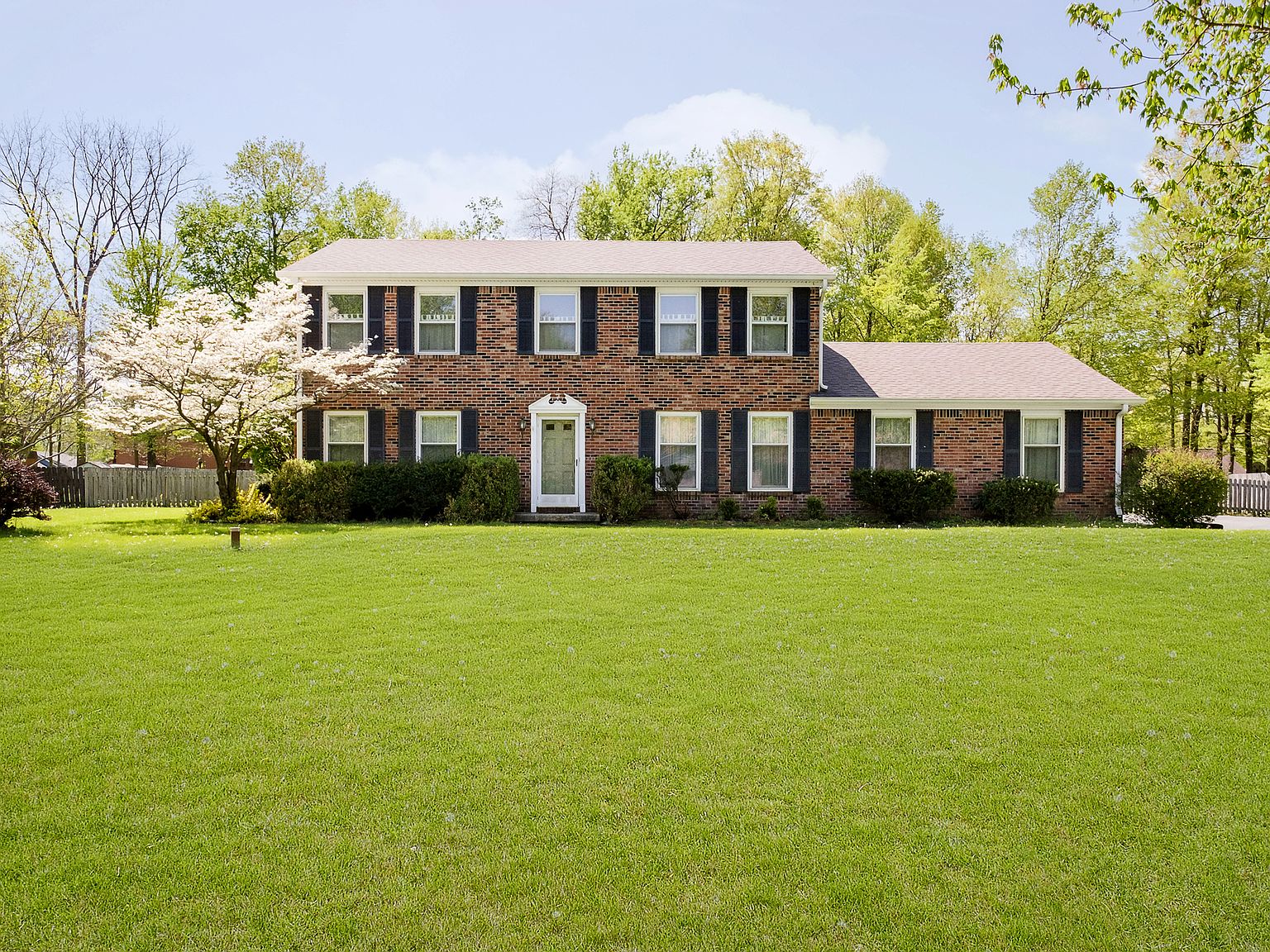 8205 Dogwood Ct, Plainfield, IN 46168 Zillow