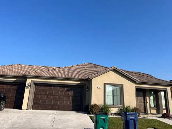 8738 N Bellagio Dr, Hilmar, CA 95324