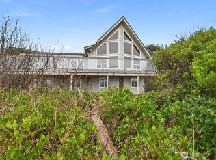 50 Diamond Dr, Pacific Beach, WA