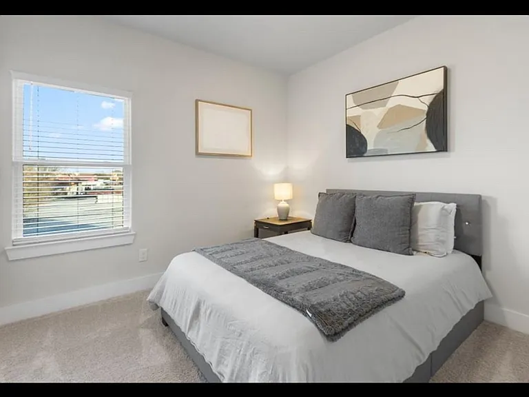 4681 Bellfort St #B — Photo 14