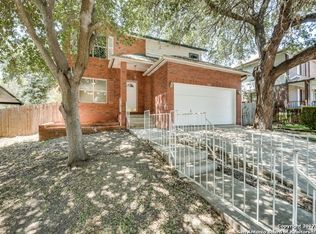 7309 Avery Rd, Live Oak, TX 78233