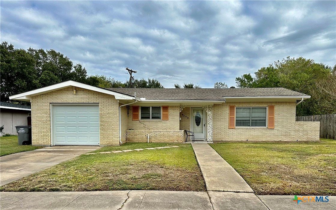 4708 Lilac Ln, Victoria, TX 77904 | Zillow