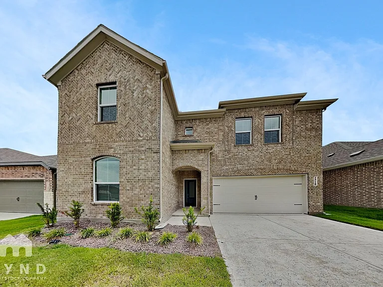 1718 Milton Dr — Photo 1