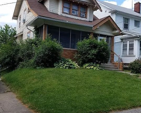2nd image of 1912 Freeman St