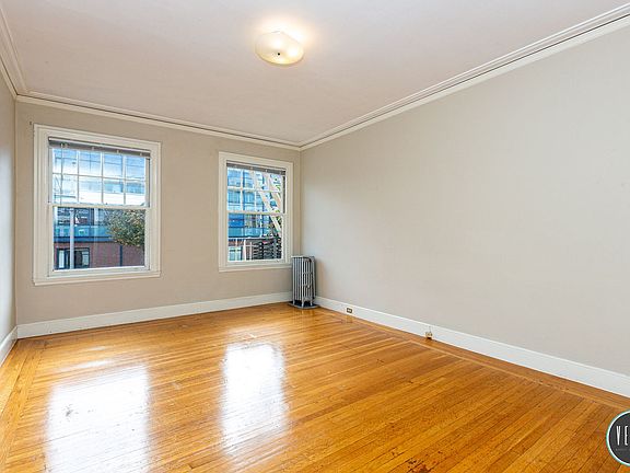 2nd image of 1903 Broderick St APT 1