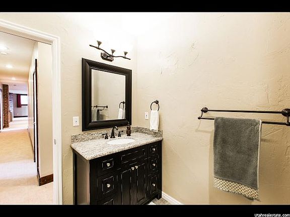 5th image of 2494 S Promontory Dr
