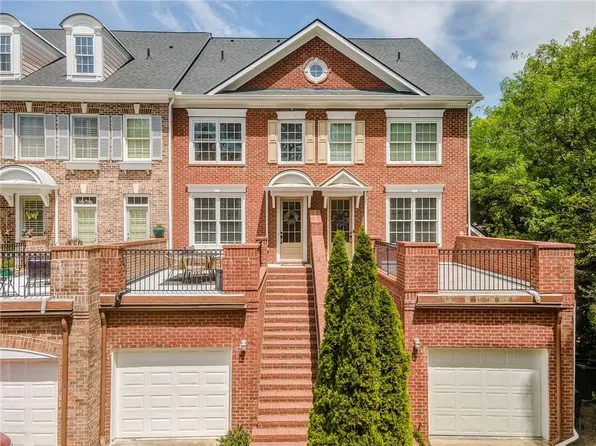 6013 Waters Edge Trl, Roswell, GA 30075