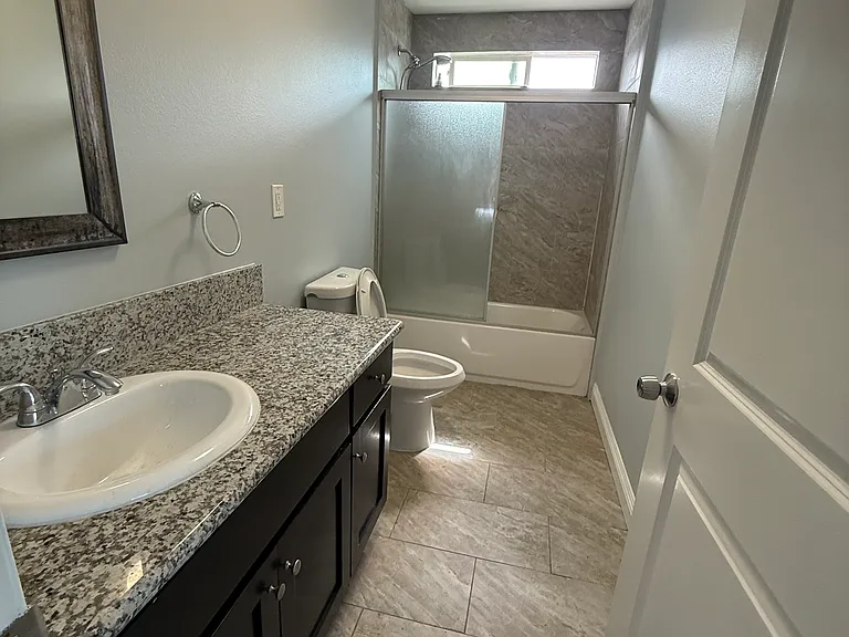 1729 W 84th Pl — Photo 11