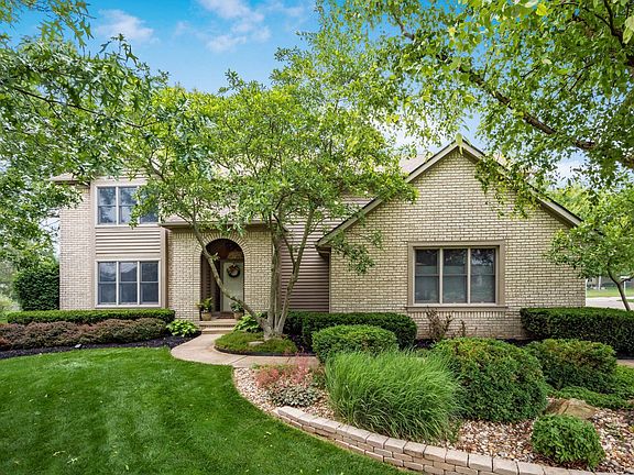 3rd image of 12847 Jeffrey Dr